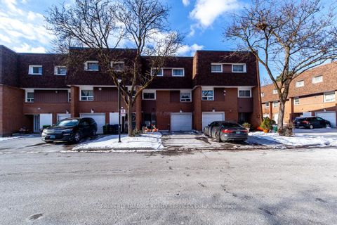 Photo 4 at 71 - 456 Silverstone Drive, Clairville, Toronto