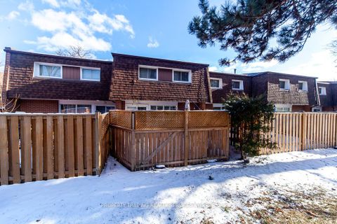 Photo 7 at 71 - 456 Silverstone Drive, Clairville, Toronto