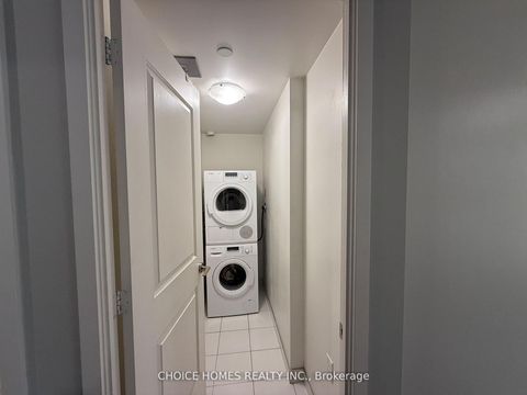 Photo 13 at 702 - 1 The Esplanade, Waterfront Communities C8, Toronto Photo 13 at 702 - 1 The Esplanade, Waterfront Communities C8, Toronto