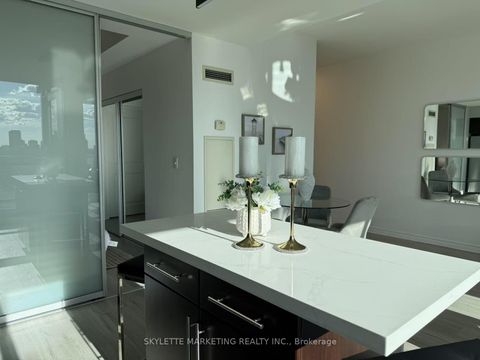Photo 8 at 1315 - 2885 Bayview Avenue, Bayview Village, Toronto