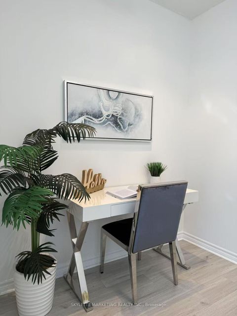 Photo 16 at 1315 - 2885 Bayview Avenue, Bayview Village, Toronto