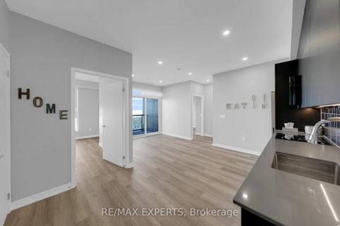 Photo 15 at 424 - 10 Abeja Street, Concord, Vaughan