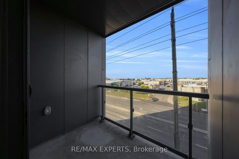 Photo 27 at 424 - 10 Abeja Street, Concord, Vaughan