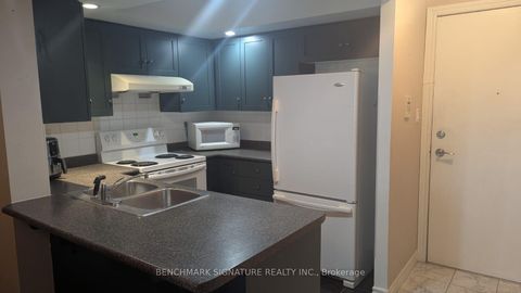 Photo 3 at 237 - 125 Omni Drive, Bendale, Toronto