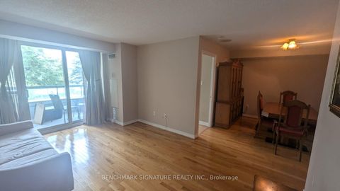 Photo 9 at 237 - 125 Omni Drive, Bendale, Toronto