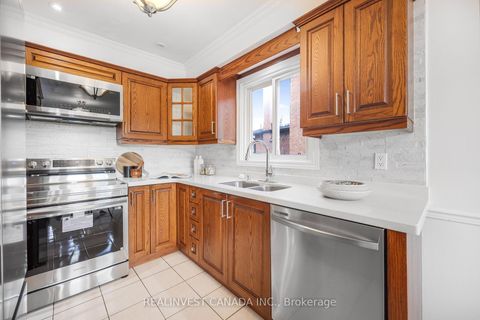 Photo 18 at 99 Carisbrooke Square, Malvern, Toronto