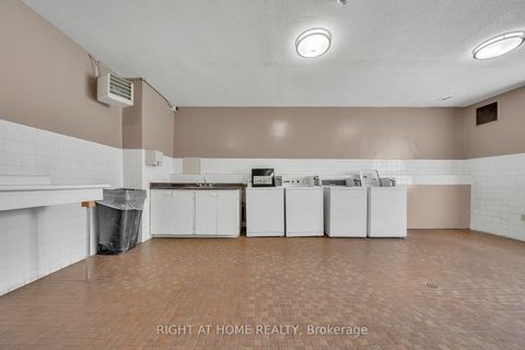Photo 37 at 1415 - 260 Seneca Hill Drive, Don Valley Village, Toronto