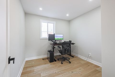 Photo 27 at 88 Inniswood Drive, Maryvale, Toronto