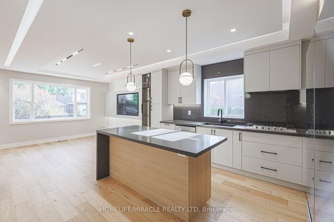 Photo 38 at 88 Inniswood Drive, Maryvale, Toronto