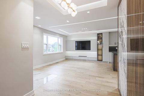 Photo 42 at 88 Inniswood Drive, Maryvale, Toronto