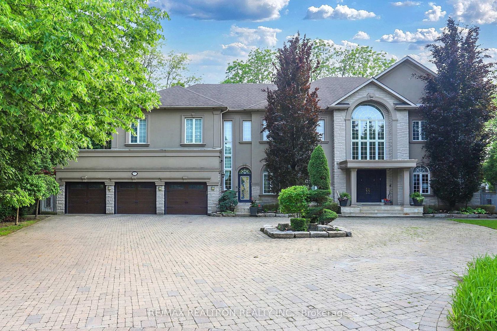 161 Renaissance Court, Beverley Glen, Vaughan 
