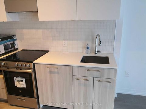Photo 2 at 1423 - 251 Jarvis Street, Yonge Corridor, Toronto