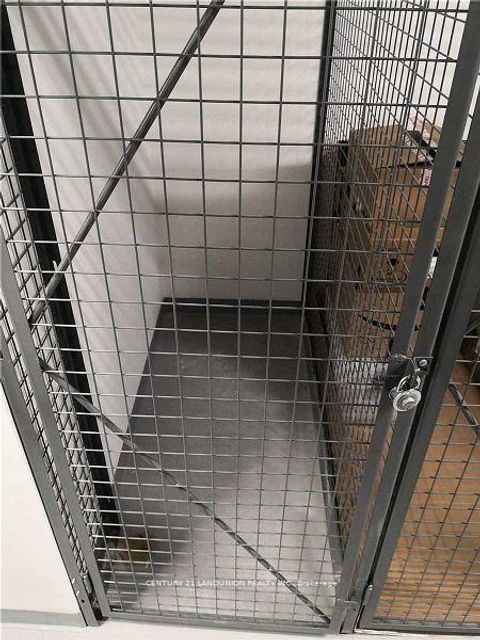 Photo 8 at 1423 - 251 Jarvis Street, Yonge Corridor, Toronto Photo 8 at 1423 - 251 Jarvis Street, Yonge Corridor, Toronto