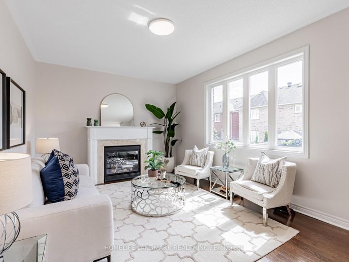 Photo 9 at 3 Wintam Place, Victoria Square, Markham