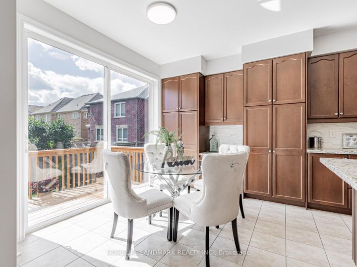 Photo 14 at 3 Wintam Place, Victoria Square, Markham