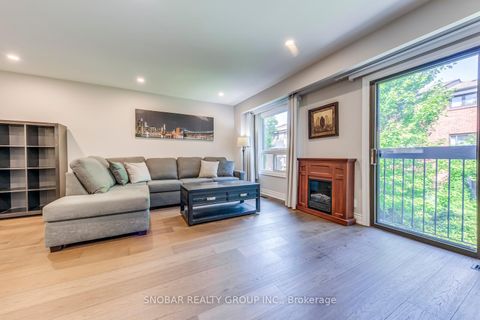 Photo 4 at 35 Maple Branch Path, The Westway, Toronto
