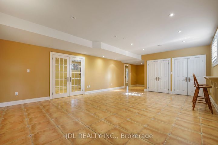 Photo 36 at 1283 Lindburgh Court, Lorne Park, Mississauga