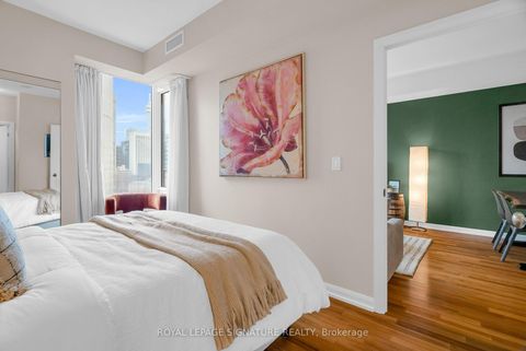 Photo 16 at 1208 - 111 Elizabeth Street, Bay Street Corridor, Toronto Photo 16 at 1208 - 111 Elizabeth Street, Bay Street Corridor, Toronto