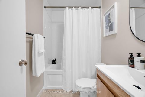 Photo 19 at 1208 - 111 Elizabeth Street, Bay Street Corridor, Toronto Photo 19 at 1208 - 111 Elizabeth Street, Bay Street Corridor, Toronto