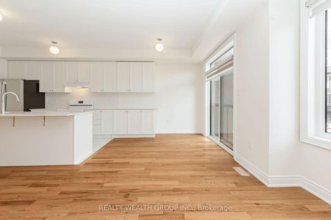 Photo 19 at 221 Tennant Circle, Vellore Village, Vaughan