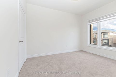 Photo 36 at 221 Tennant Circle, Vellore Village, Vaughan