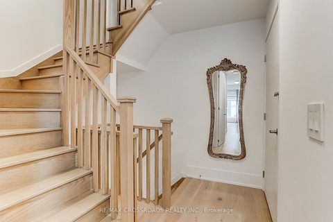 Photo 18 at TH3 - 270 Davenport Road, Annex, Toronto