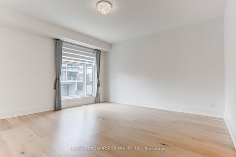 Photo 22 at TH3 - 270 Davenport Road, Annex, Toronto