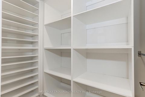 Photo 29 at TH3 - 270 Davenport Road, Annex, Toronto