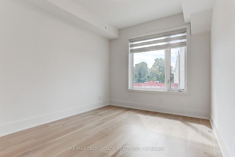 Photo 34 at TH3 - 270 Davenport Road, Annex, Toronto