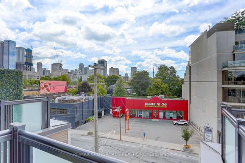 Photo 43 at TH3 - 270 Davenport Road, Annex, Toronto