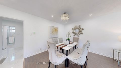 Photo 4 at 246 Beechy Drive, Crosby, Richmond Hill