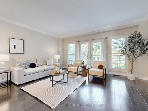 Photo 1 at 10 Cole Millway, York Mills, Toronto