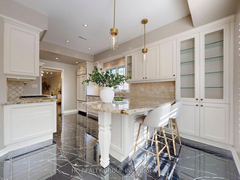 Photo 10 at 10 Cole Millway, York Mills, Toronto Photo 10 at 10 Cole Millway, York Mills, Toronto