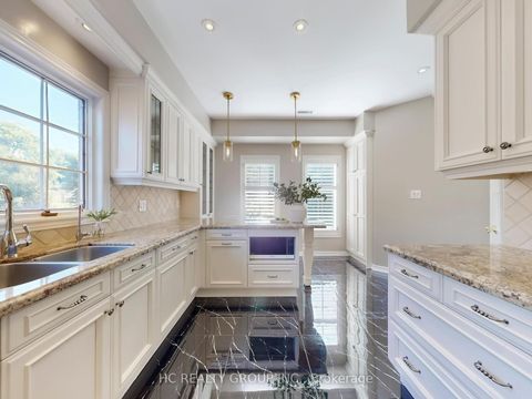 Photo 12 at 10 Cole Millway, York Mills, Toronto Photo 12 at 10 Cole Millway, York Mills, Toronto