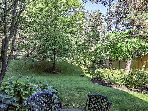 Photo 46 at 10 Cole Millway, York Mills, Toronto Photo 46 at 10 Cole Millway, York Mills, Toronto