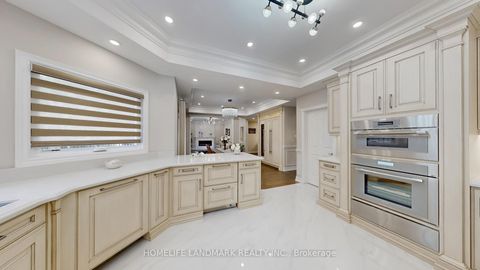 Photo 14 at 16 Crescentview Road, Bayview Hill, Richmond Hill Photo 14 at 16 Crescentview Road, Bayview Hill, Richmond Hill