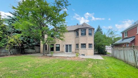 Photo 43 at 16 Crescentview Road, Bayview Hill, Richmond Hill Photo 43 at 16 Crescentview Road, Bayview Hill, Richmond Hill