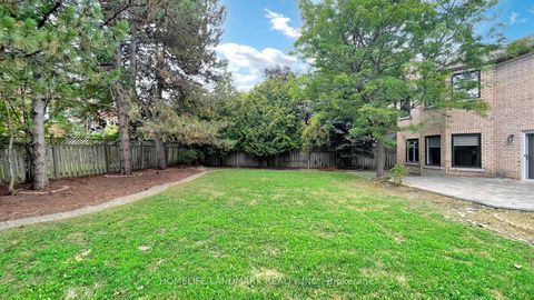 Photo 44 at 16 Crescentview Road, Bayview Hill, Richmond Hill