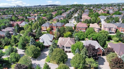 Photo 46 at 16 Crescentview Road, Bayview Hill, Richmond Hill Photo 46 at 16 Crescentview Road, Bayview Hill, Richmond Hill