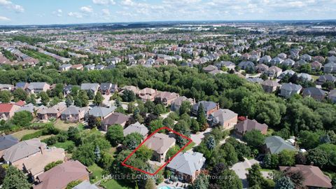 Photo 47 at 16 Crescentview Road, Bayview Hill, Richmond Hill Photo 47 at 16 Crescentview Road, Bayview Hill, Richmond Hill