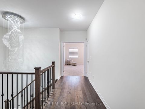 Photo 26 at 16 Charing Cross Gate, GO Glenorchy, Oakville
