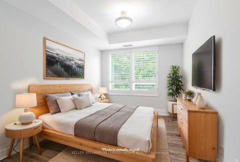 Photo 16 at 721 - 28 William Carson Crescent, Windfields, Toronto