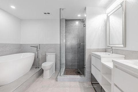 Photo 22 at 721 - 28 William Carson Crescent, Windfields, Toronto