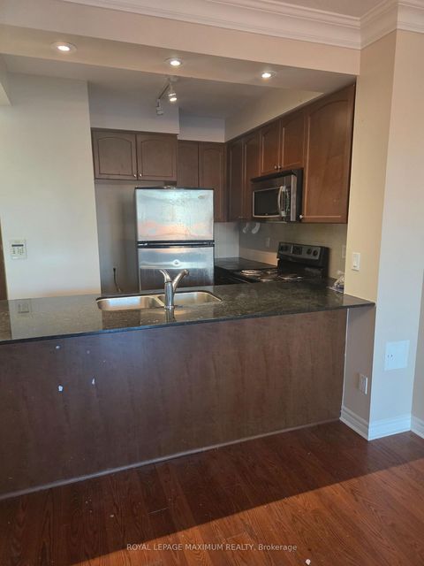 Photo 2 at 302 - 88 Promenade Circle, Brownridge, Vaughan