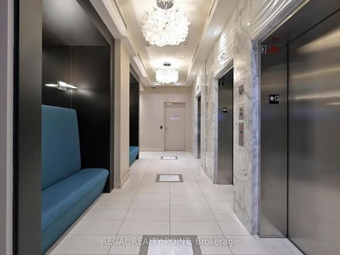 Photo 2 at 708 - 9608 Yonge Street, North Richvale, Richmond Hill