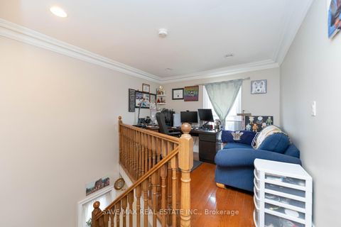 Photo 10 at 73 Buttonwood Avenue, Mount Dennis, Toronto