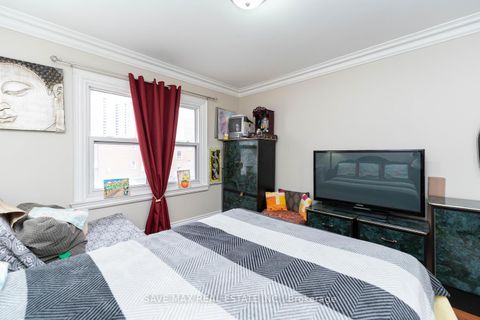 Photo 12 at 73 Buttonwood Avenue, Mount Dennis, Toronto