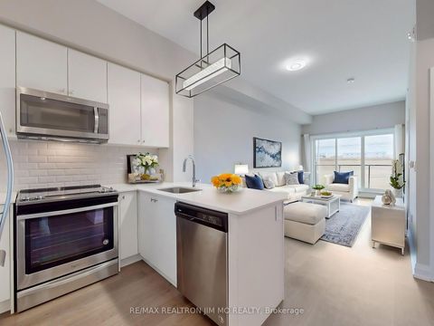 Photo 15 at 416 - 555 William Graham Drive, Rural Aurora, Aurora