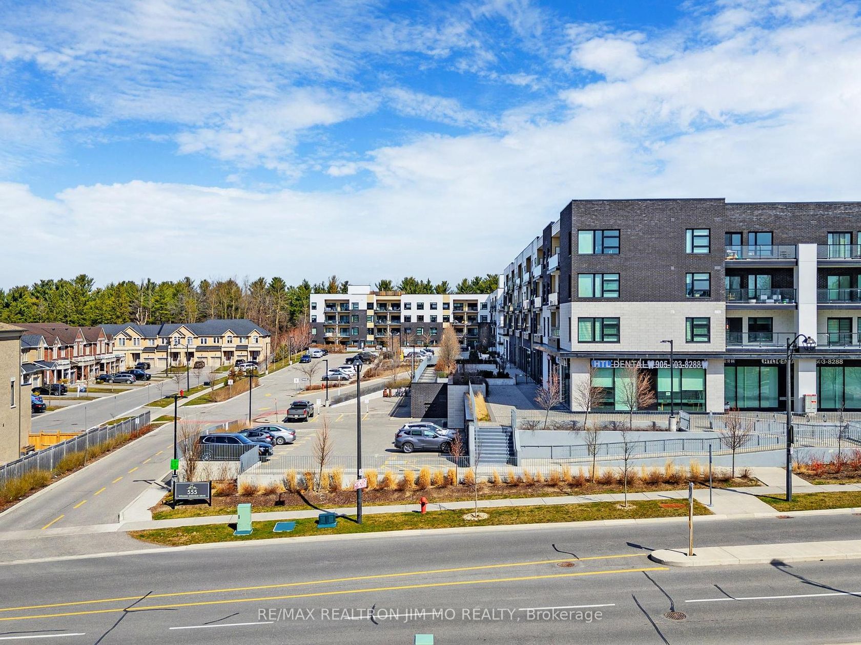 416 - 555 William Graham Drive, Rural Aurora, Aurora 