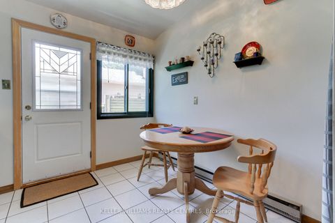 Photo 10 at 871 Elgin Street, Leslie Valley, Newmarket